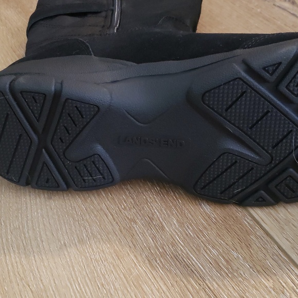 NWOT Lands End Suede Boots...size 9 - Picture 3 of 3